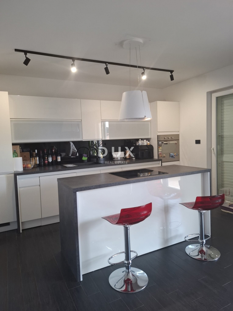 Appartamento Valdebek, Pula, 127,40m2