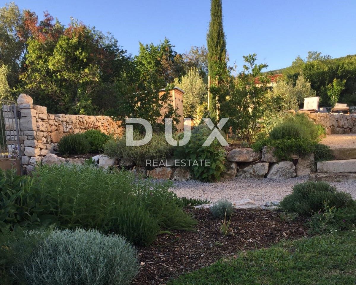 ISTRIA, RABAC - Una magica tenuta con due case vicino al mare