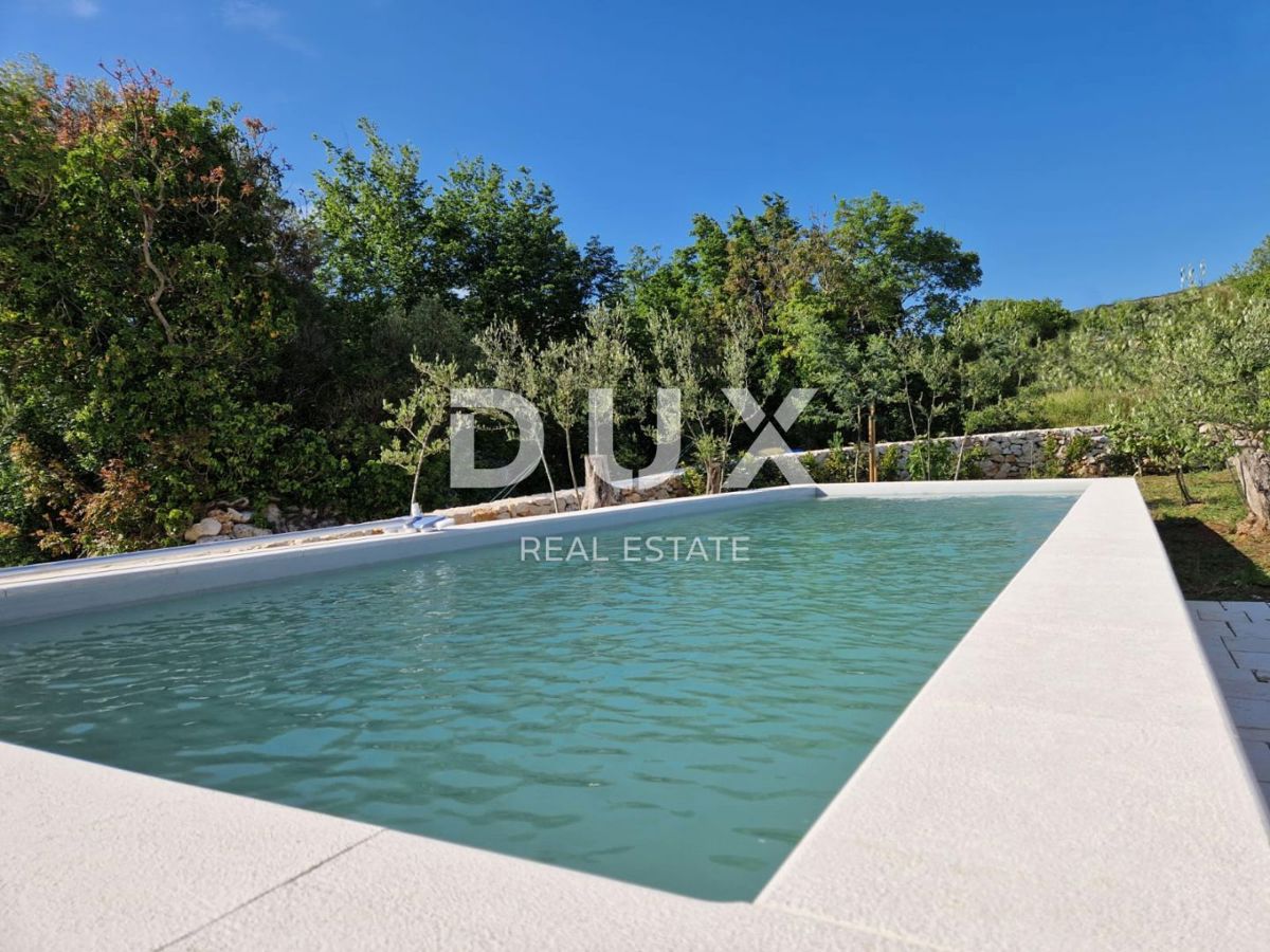 ISTRIA, RABAC - Una magica tenuta con due case vicino al mare
