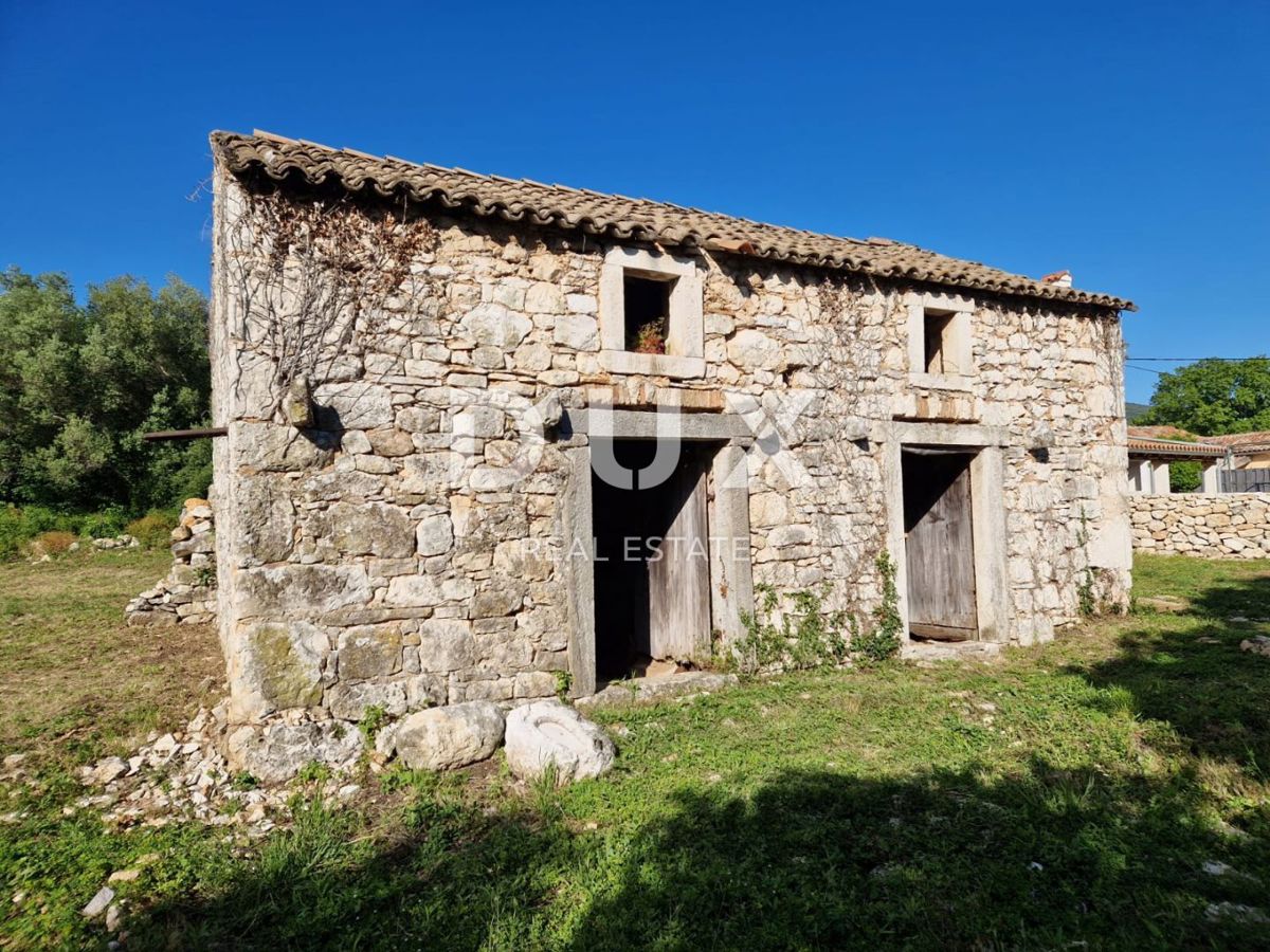 ISTRIA, RABAC - Una magica tenuta con due case vicino al mare