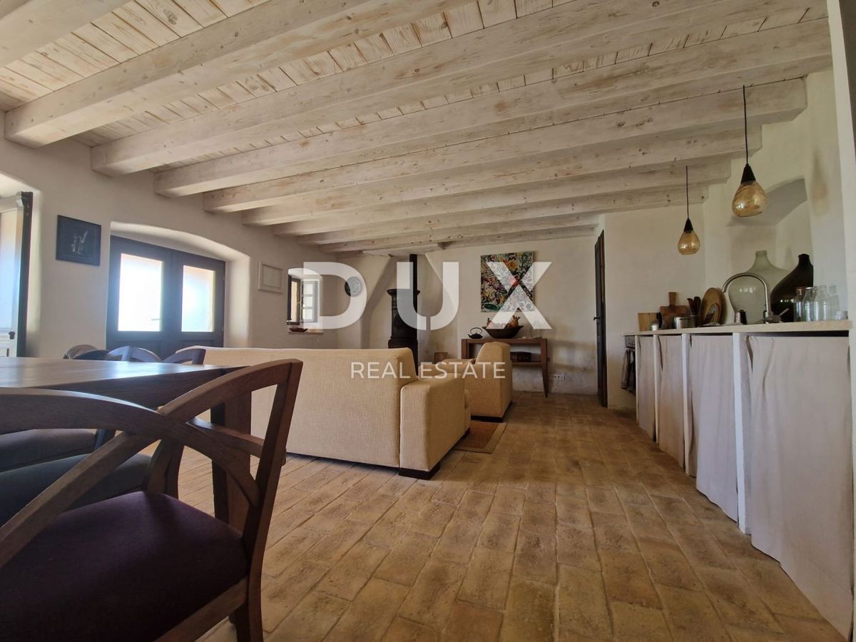 ISTRIA, RABAC - Una magica tenuta con due case vicino al mare