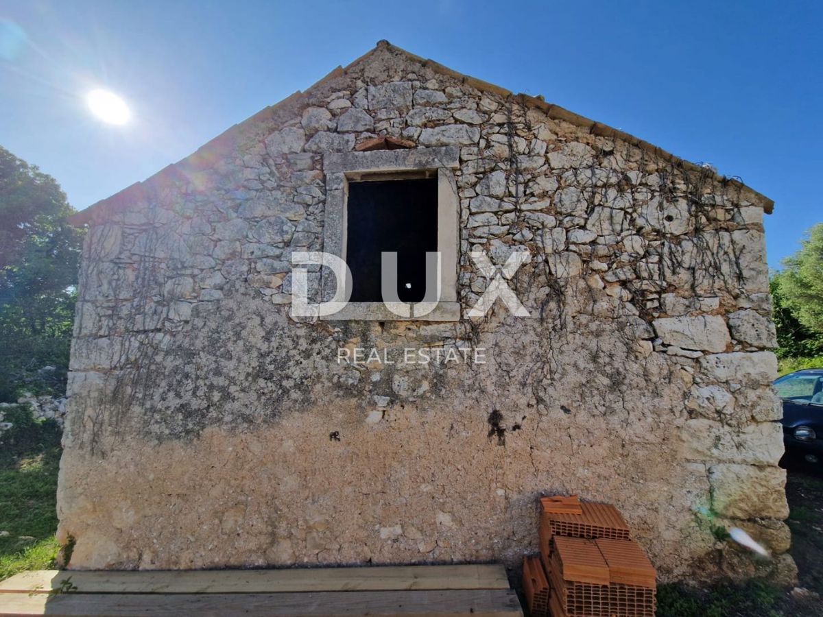 ISTRIA, RABAC - Una magica tenuta con due case vicino al mare