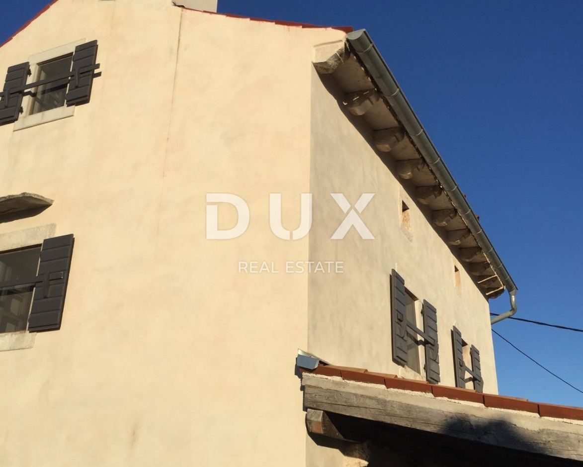 ISTRIA, RABAC - Una magica tenuta con due case vicino al mare