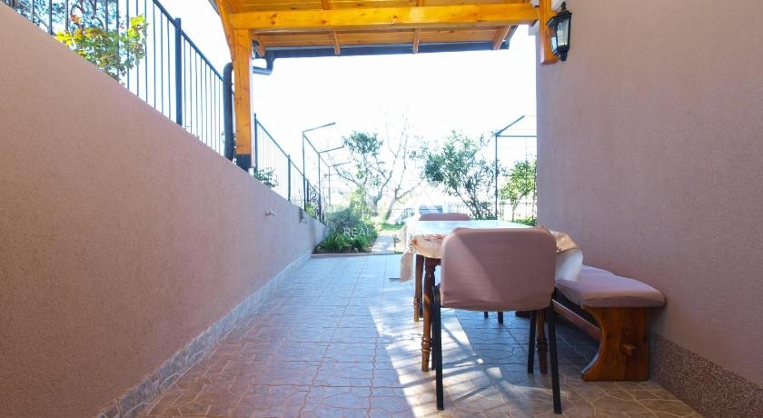 ISTRIA, MEDULIN – Casa con vista sul mare e su Pola