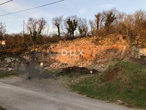GROBNIK, PODHUM - Terreno edificabile pronto per la costruzione
