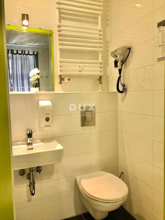 Albergo Donji grad, Donji Grad, 194m2