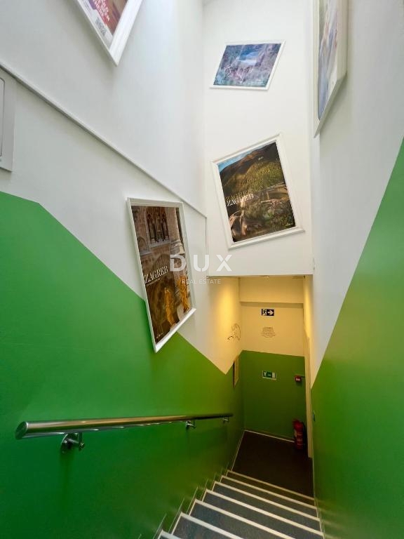 Albergo Donji grad, Donji Grad, 194m2