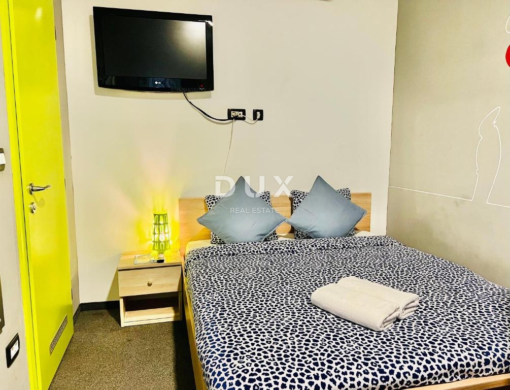 Albergo Donji grad, Donji Grad, 194m2