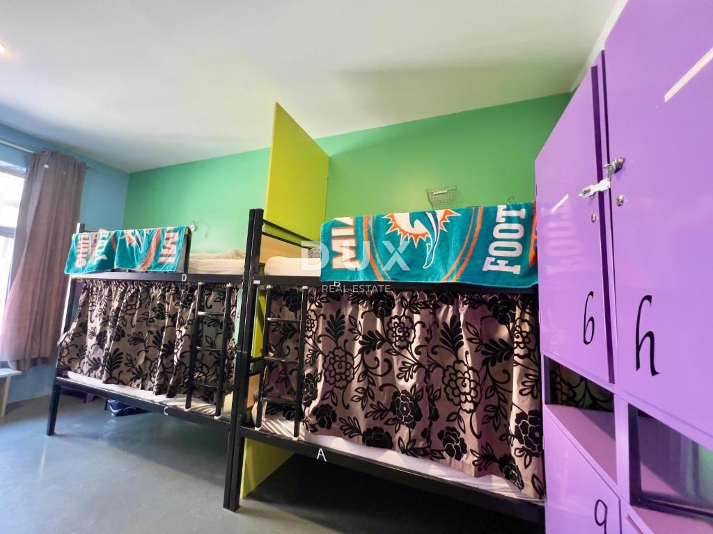 Albergo Donji grad, Donji Grad, 194m2