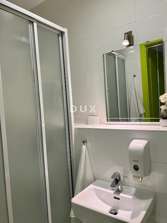 Albergo Donji grad, Donji Grad, 194m2