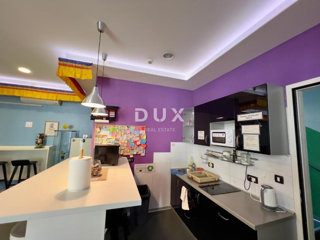 Albergo Donji grad, Donji Grad, 194m2