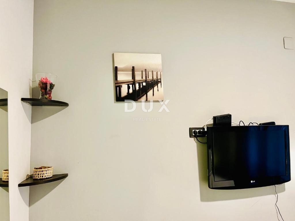 Albergo Donji grad, Donji Grad, 194m2