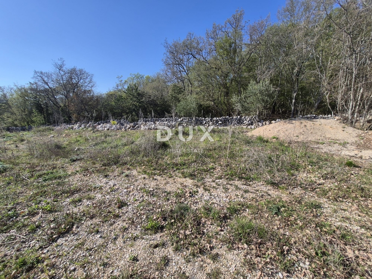 ISOLA DI KRK, LINALDIĆI - terreno agricolo 4812 m2