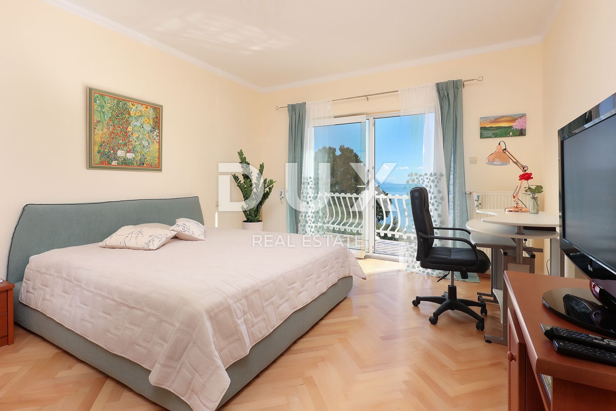 OPATIJA, BREGI - villa con vista panoramica sul mare e ampio giardino! OCCASIONE!