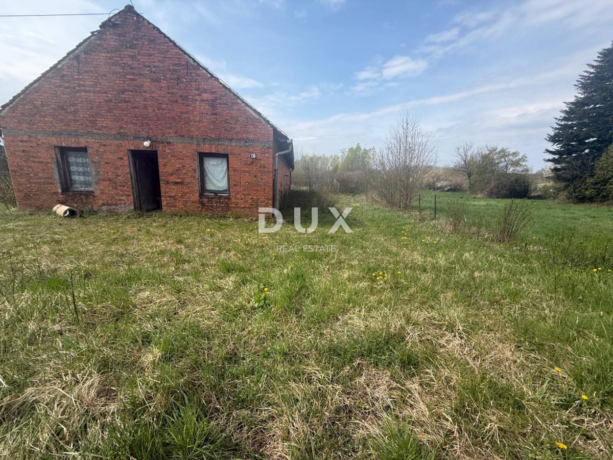 LEKENIK, SISAK - un'occasione imperdibile! 24.000 m² a Lekenik + edificio di 254 m² (superficie edificata totale di 10.000 m²)