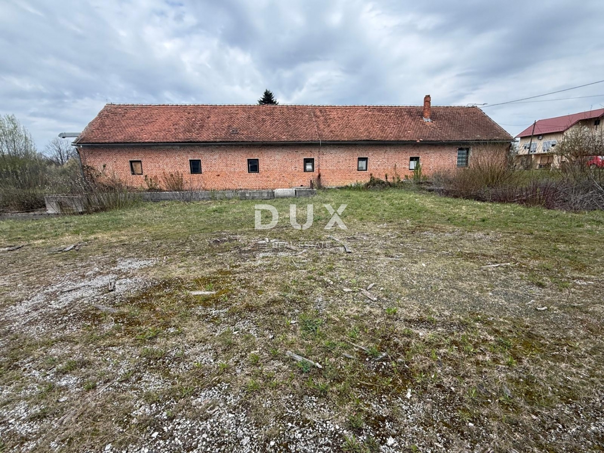LEKENIK, SISAK - un'occasione imperdibile! 24.000 m² a Lekenik + edificio di 254 m² (superficie edificata totale di 10.000 m²)