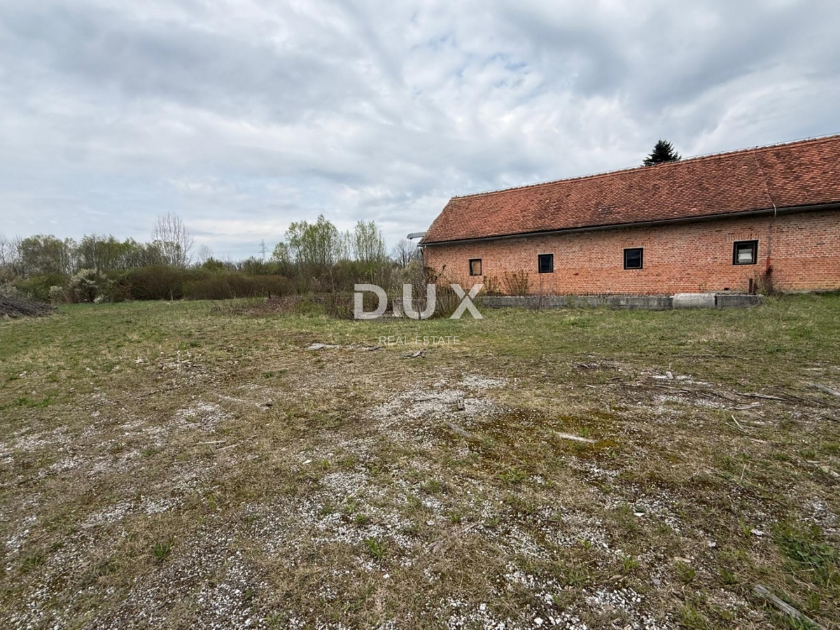 LEKENIK, SISAK - un'occasione imperdibile! 24.000 m² a Lekenik + edificio di 254 m² (superficie edificata totale di 10.000 m²)