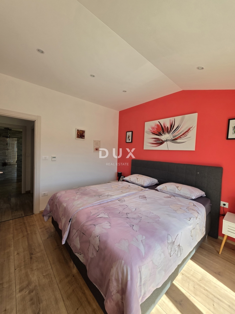 ISTRIA, POLA - Appartamento su tre piani con 5 camere da letto + soggiorno nella zona più ambita della città di Pola