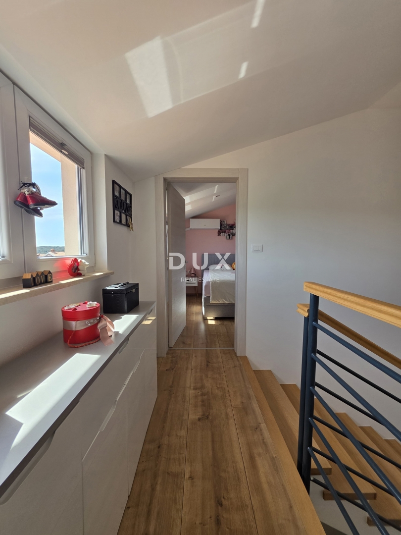 ISTRIA, POLA - Appartamento su tre piani con 5 camere da letto + soggiorno nella zona più ambita della città di Pola