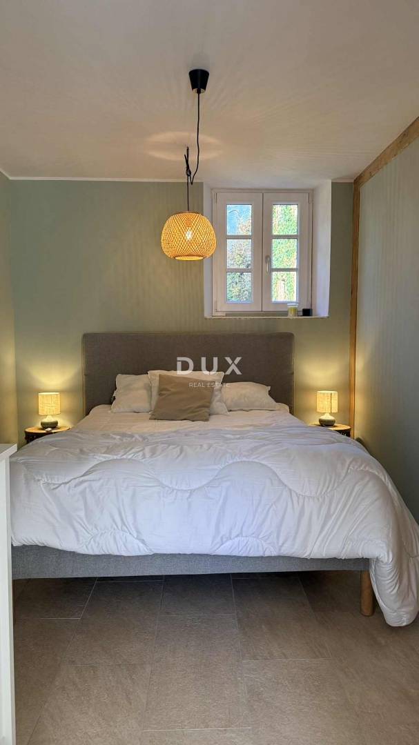 ISTRIA, MOTOVUN – Casa in pietra ristrutturata con vista spettacolare