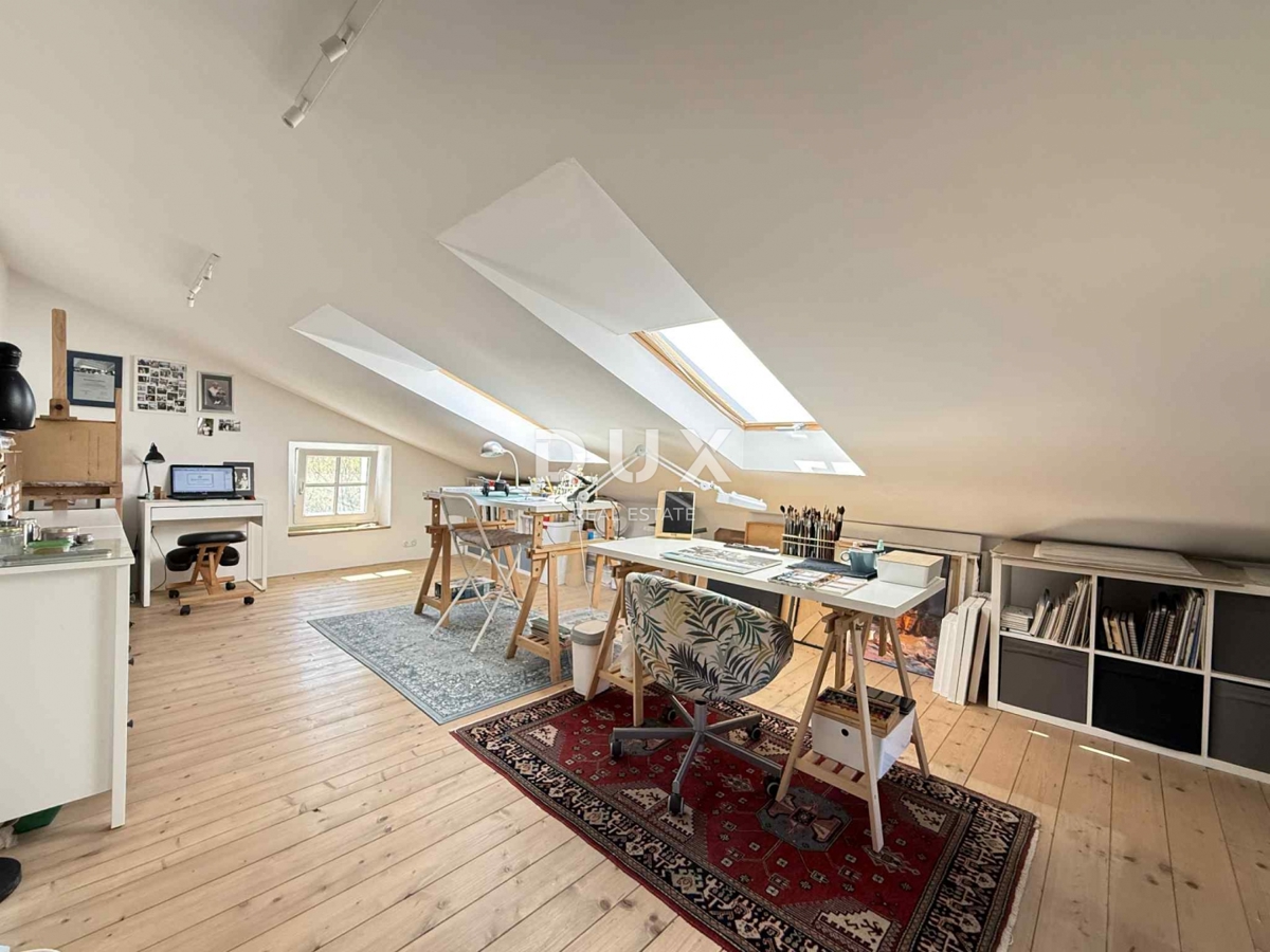 ISTRIA, MOTOVUN – Casa in pietra ristrutturata con vista spettacolare