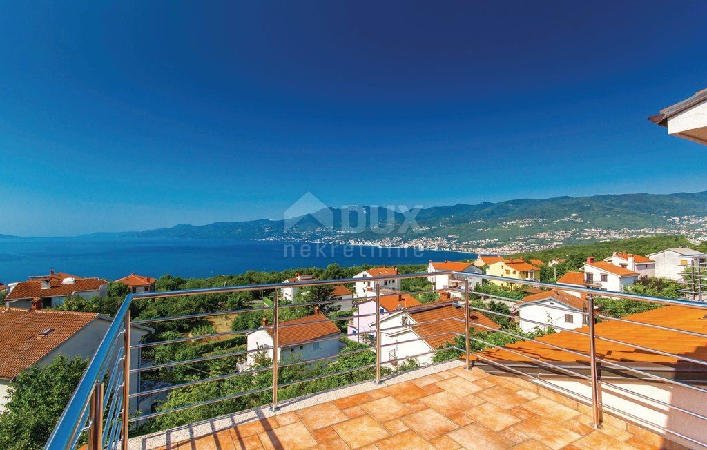 SRDOČI - MARTINKOVAC - casa con piscina e vista panoramica sul mare