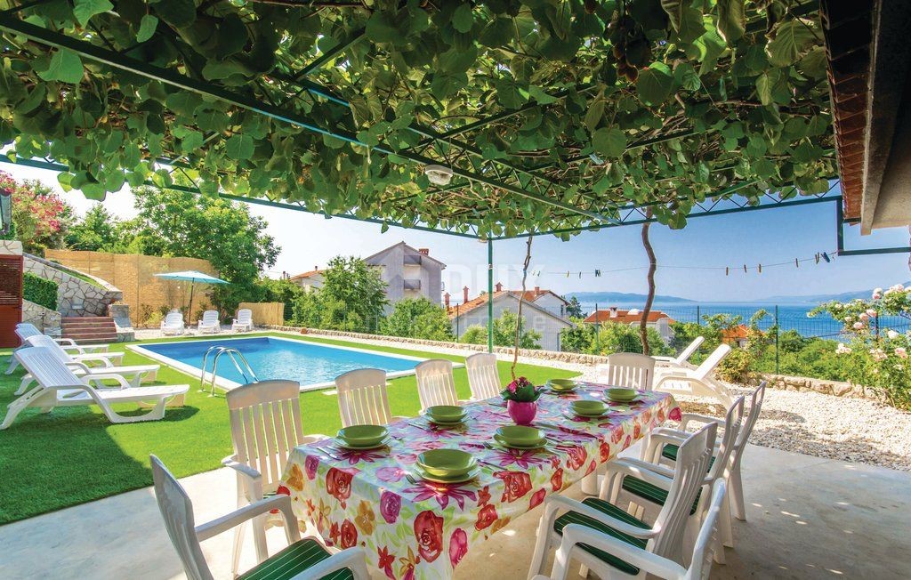 SRDOČI - MARTINKOVAC - casa con piscina e vista panoramica sul mare