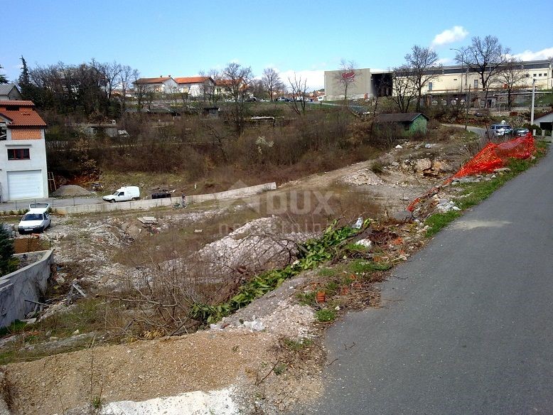 Terreno Viškovo, 810m2