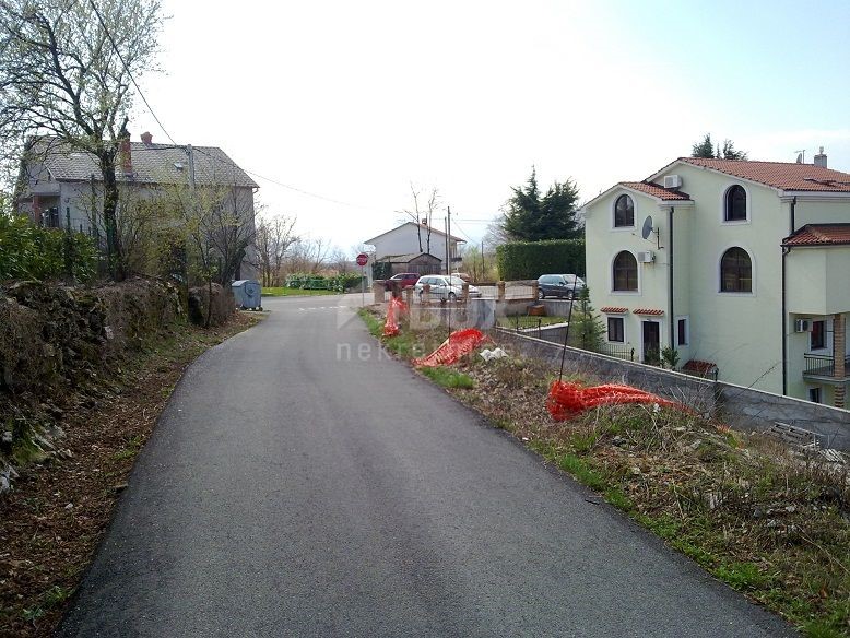 Terreno Viškovo, 810m2