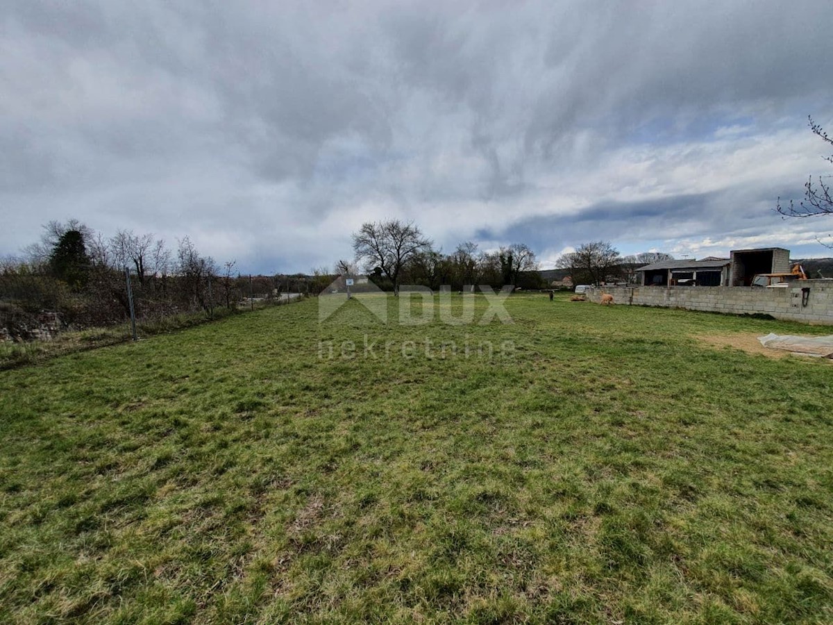 Terreno Tinjan, 2.257m2