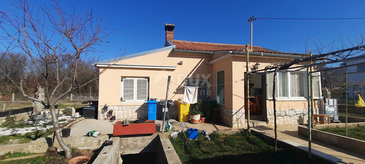 Casa Brgod, Raša, 80m2