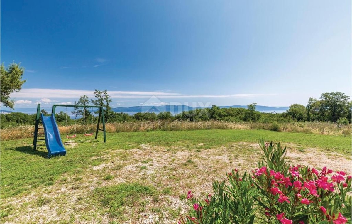 ISTRIA, RABAC - Casa vacanze con piscina e vista mare