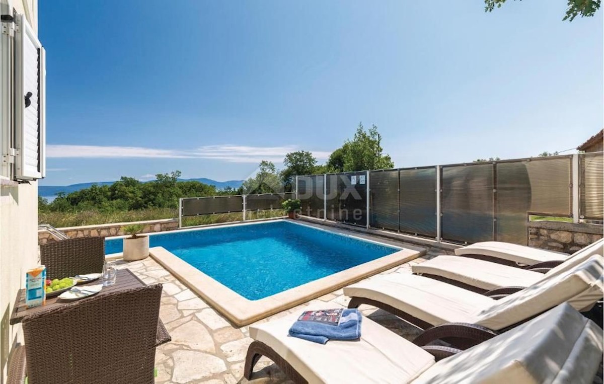 ISTRIA, RABAC - Casa vacanze con piscina e vista mare