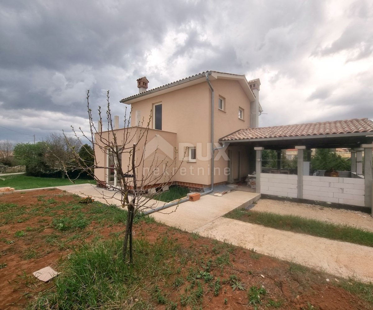 ISTRIA, POREČ, dintorni - Nuova casa con piscina su ampio giardino, OPPORTUNITÀ !!!