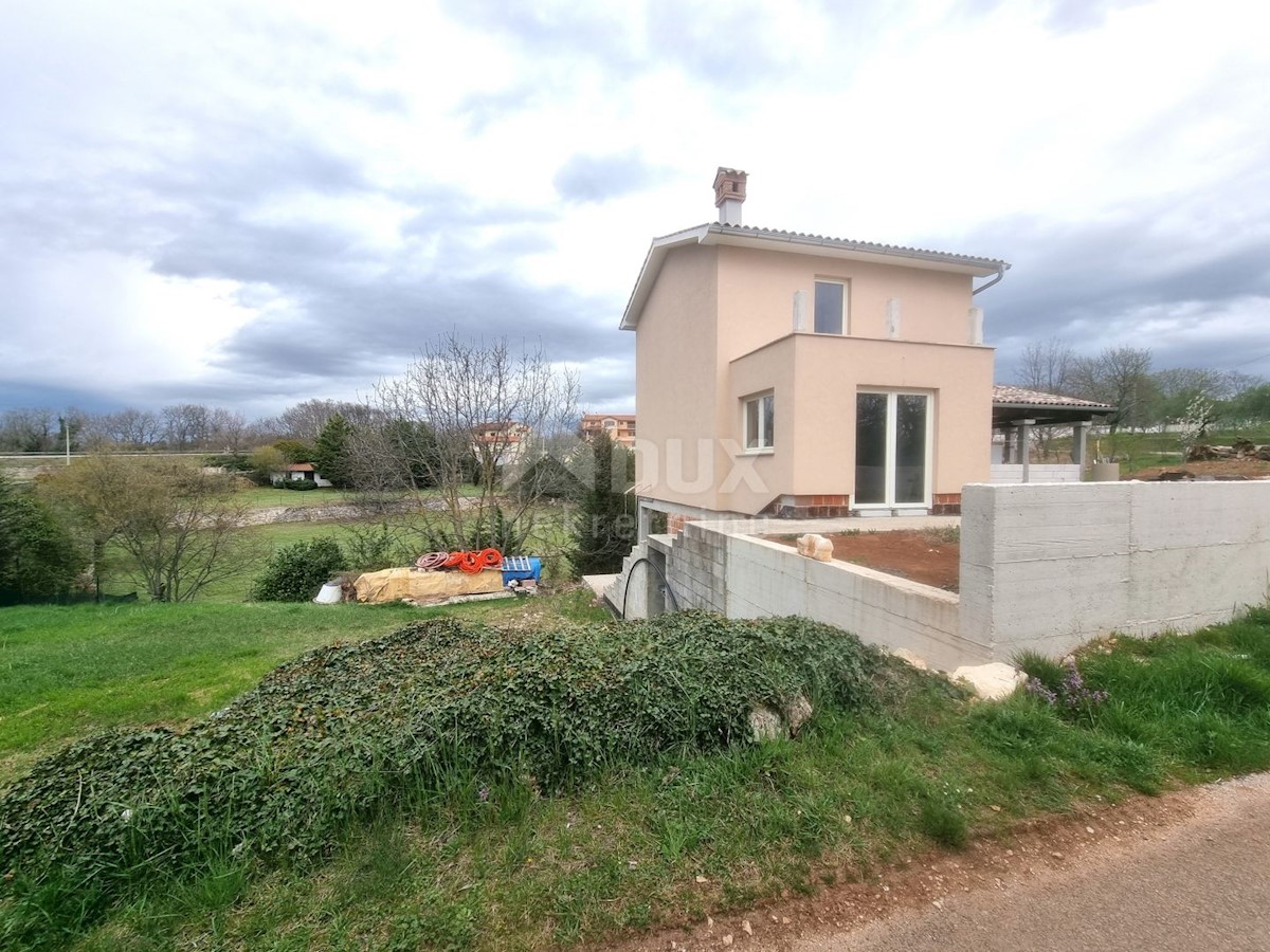 ISTRIA, POREČ, dintorni - Nuova casa con piscina su ampio giardino, OPPORTUNITÀ !!!