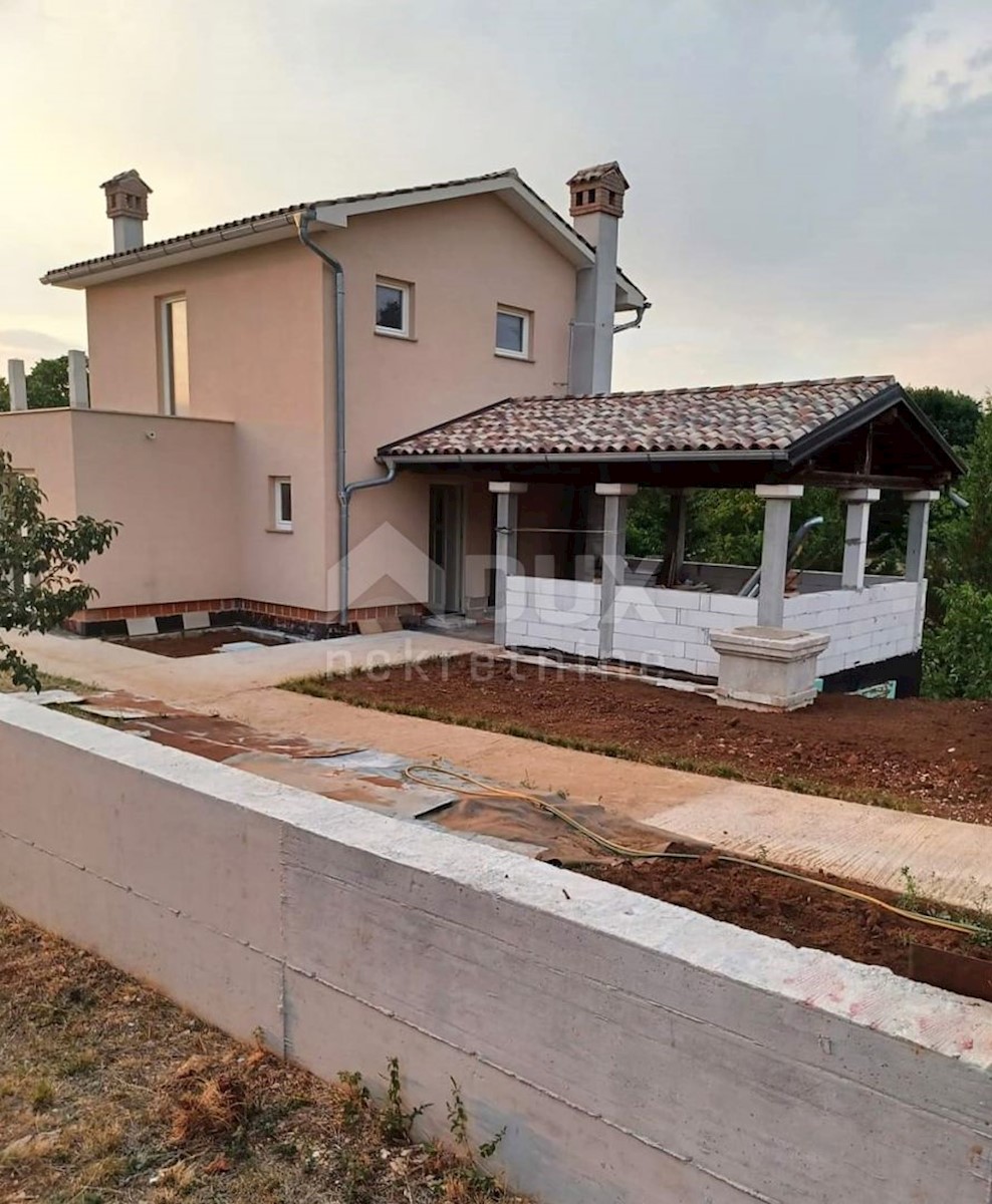 ISTRIA, POREČ, dintorni - Nuova casa con piscina su ampio giardino, OPPORTUNITÀ !!!