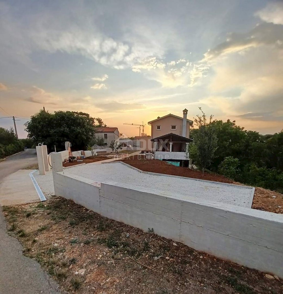 ISTRIA, POREČ, dintorni - Nuova casa con piscina su ampio giardino, OPPORTUNITÀ !!!