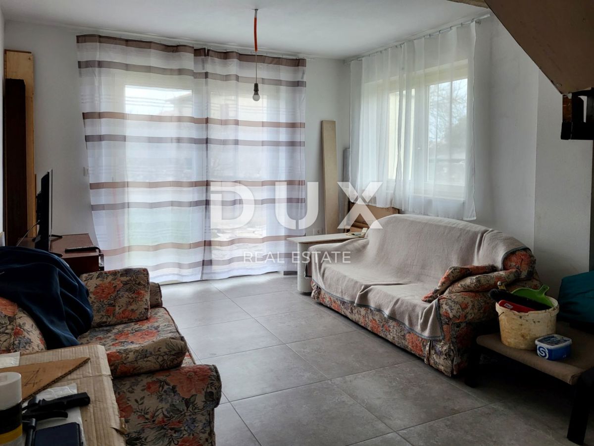 ISTRIA, POREČ, dintorni - Nuova casa con piscina su ampio giardino, OPPORTUNITÀ !!!