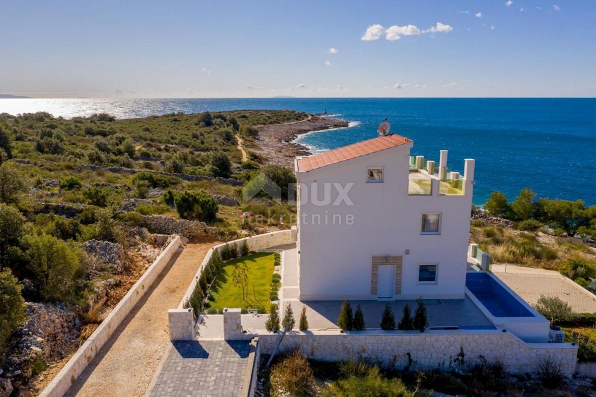 ŠIBENIK, RAŽANJ - Villa di lusso con piscina riscaldata vicino al mare