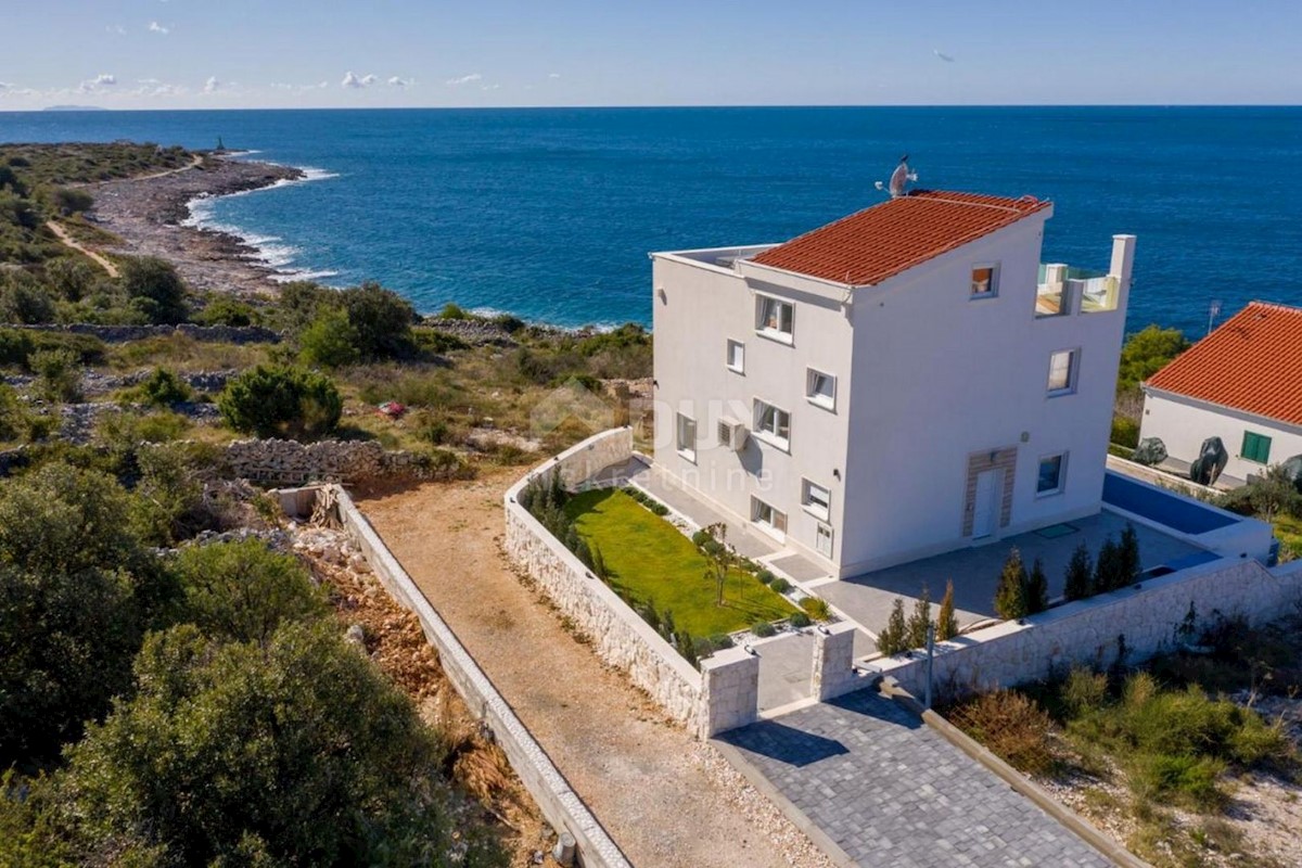 ŠIBENIK, RAŽANJ - Villa di lusso con piscina riscaldata vicino al mare