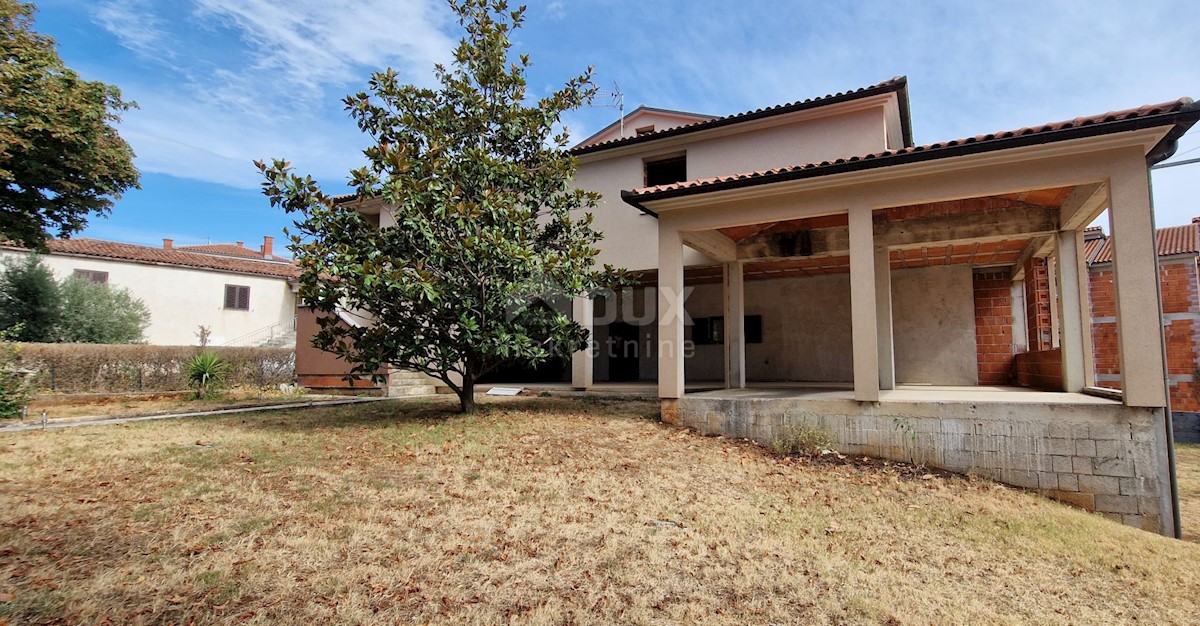 ISTRIA, KANFAnar - Grande casa con uffici e giardino