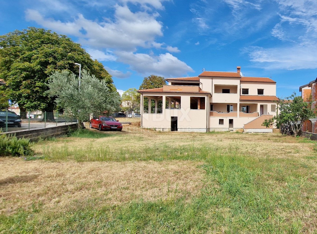 ISTRIA, KANFAnar - Grande casa con uffici e giardino