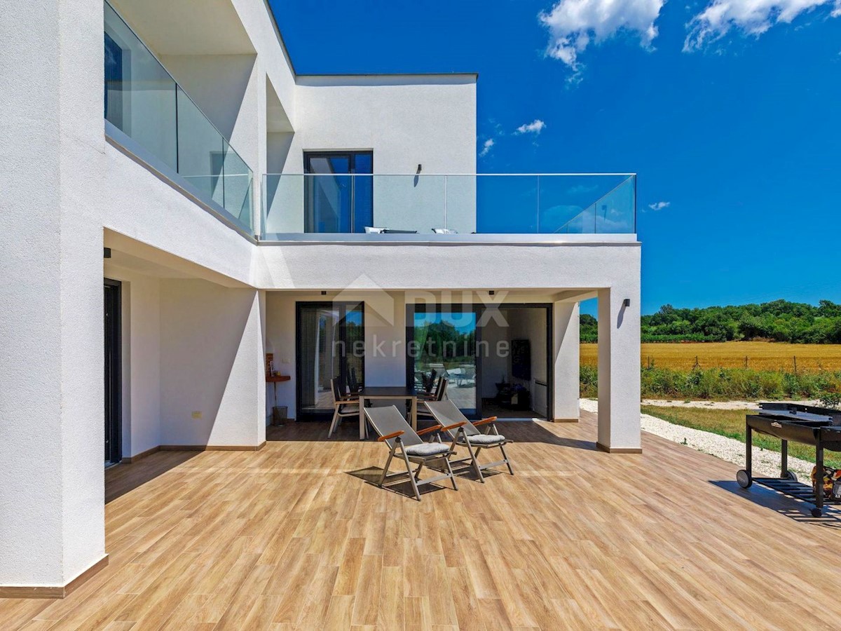 ISTRIA, MARČANA - Casa confortevole con un giardino impressionante