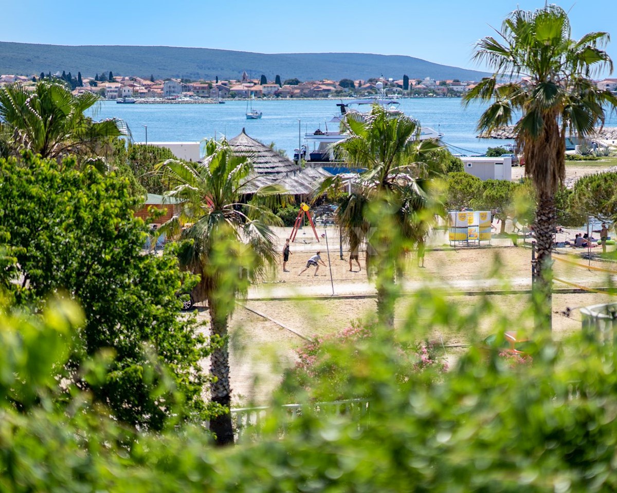 ZADAR, BIBINJE - palazzina vicino alla spiaggia