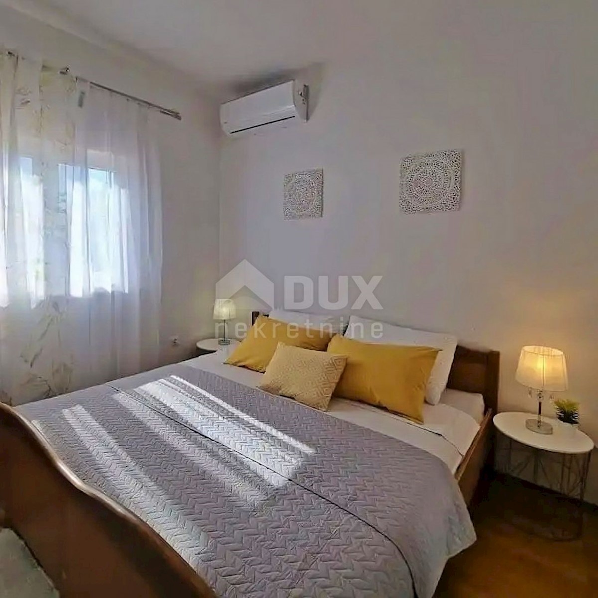 ISTRIA, BARBAN - Casa con piscina