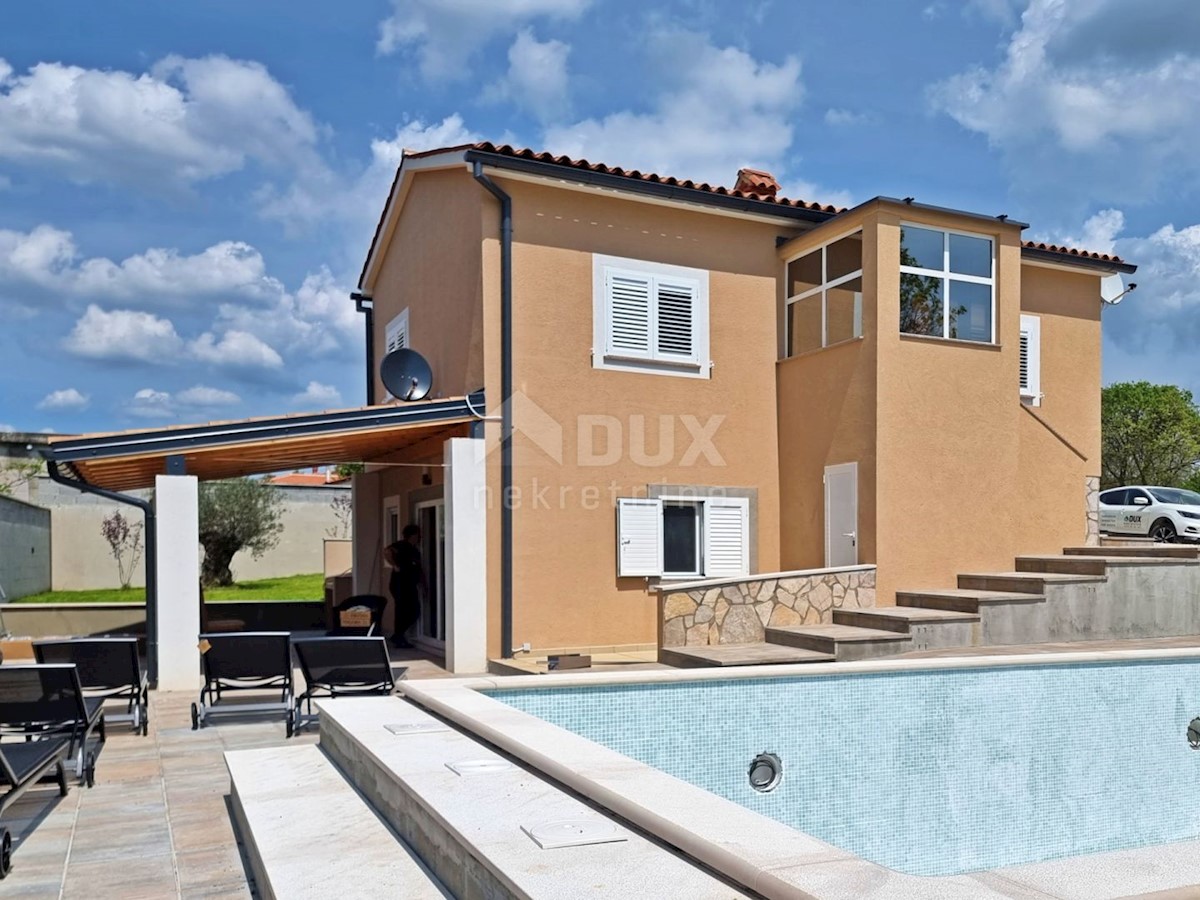 ISTRIA, BARBAN - Casa con piscina