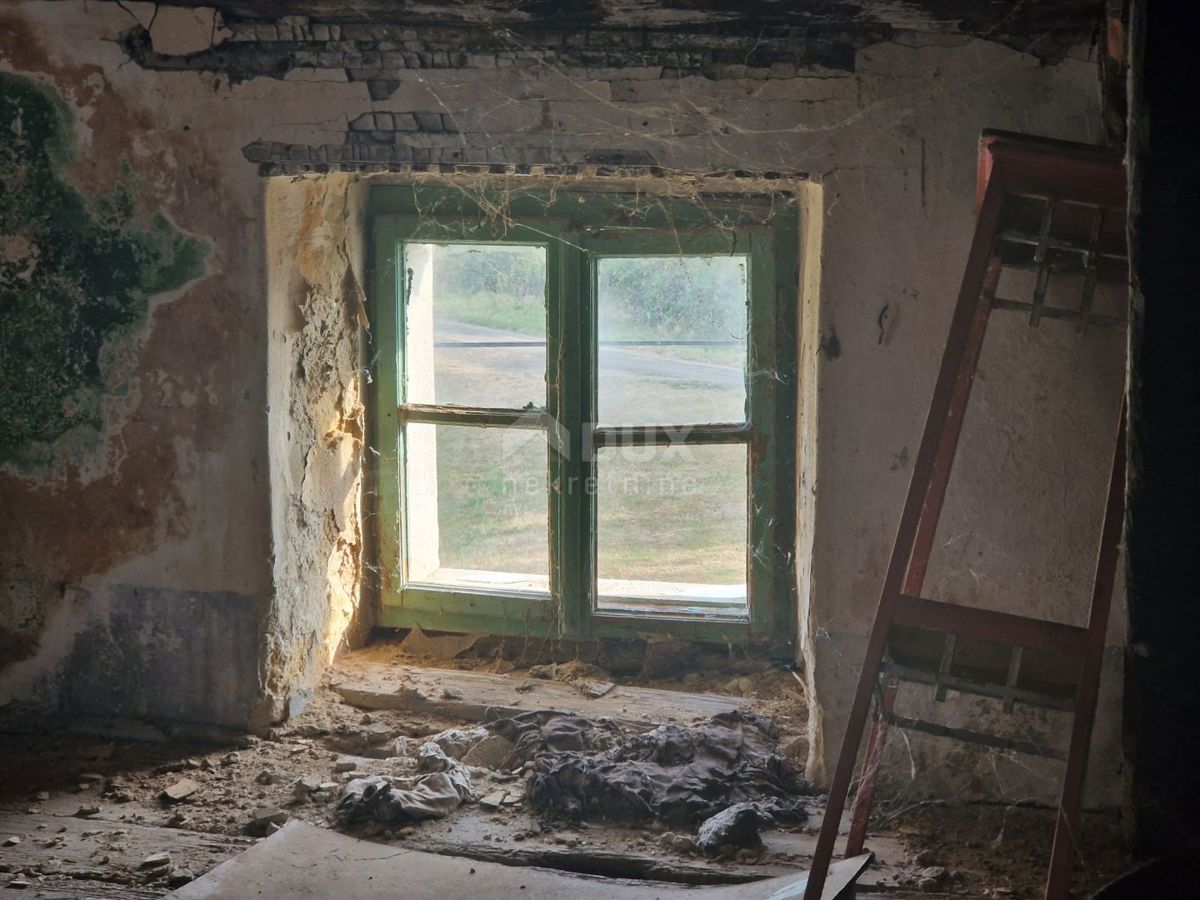 ISTRIA, LABIN - Casa in pietra da ristrutturare