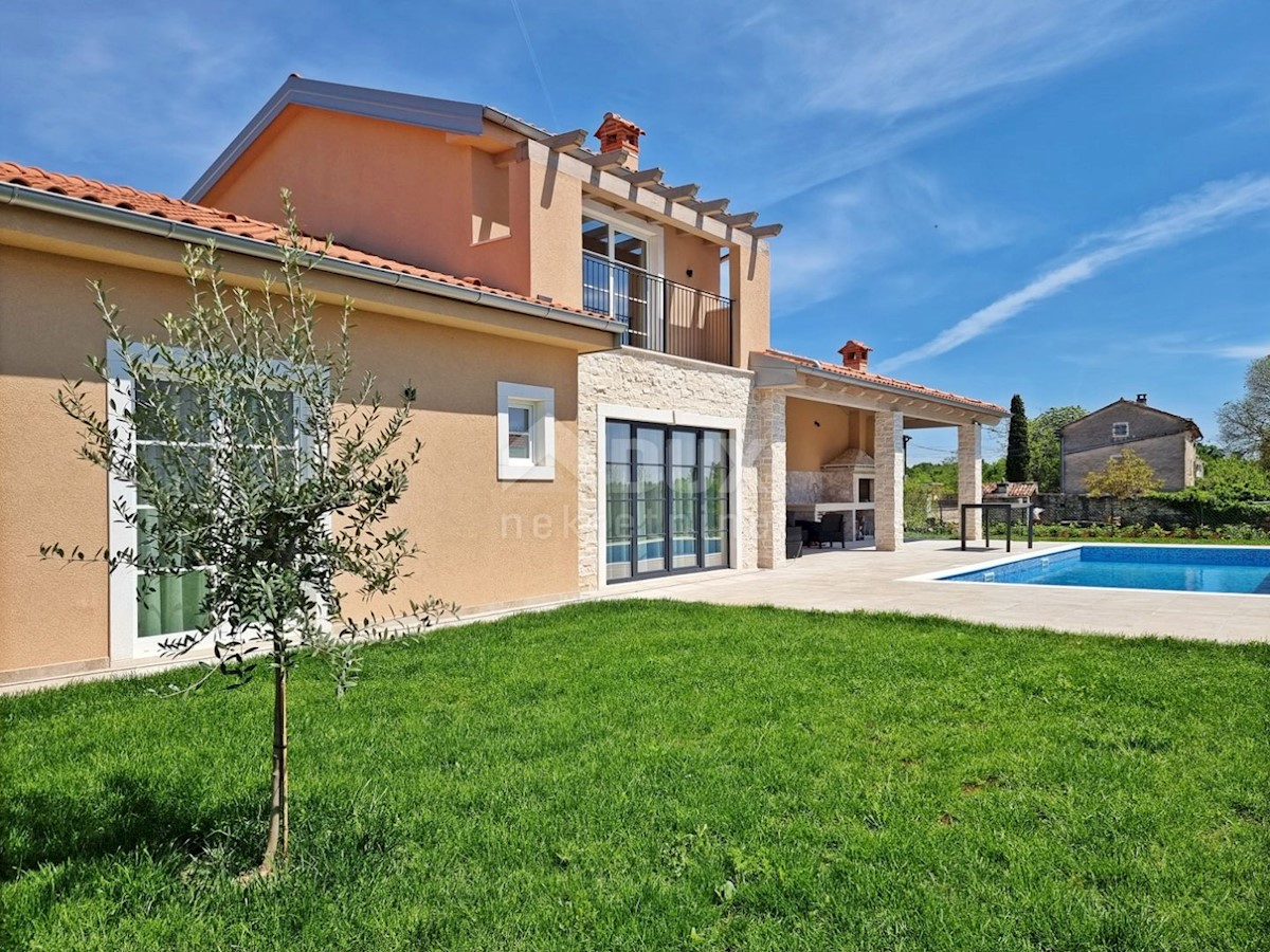 ISTRIA, KANFANAR - Casa spaziosa con piscina