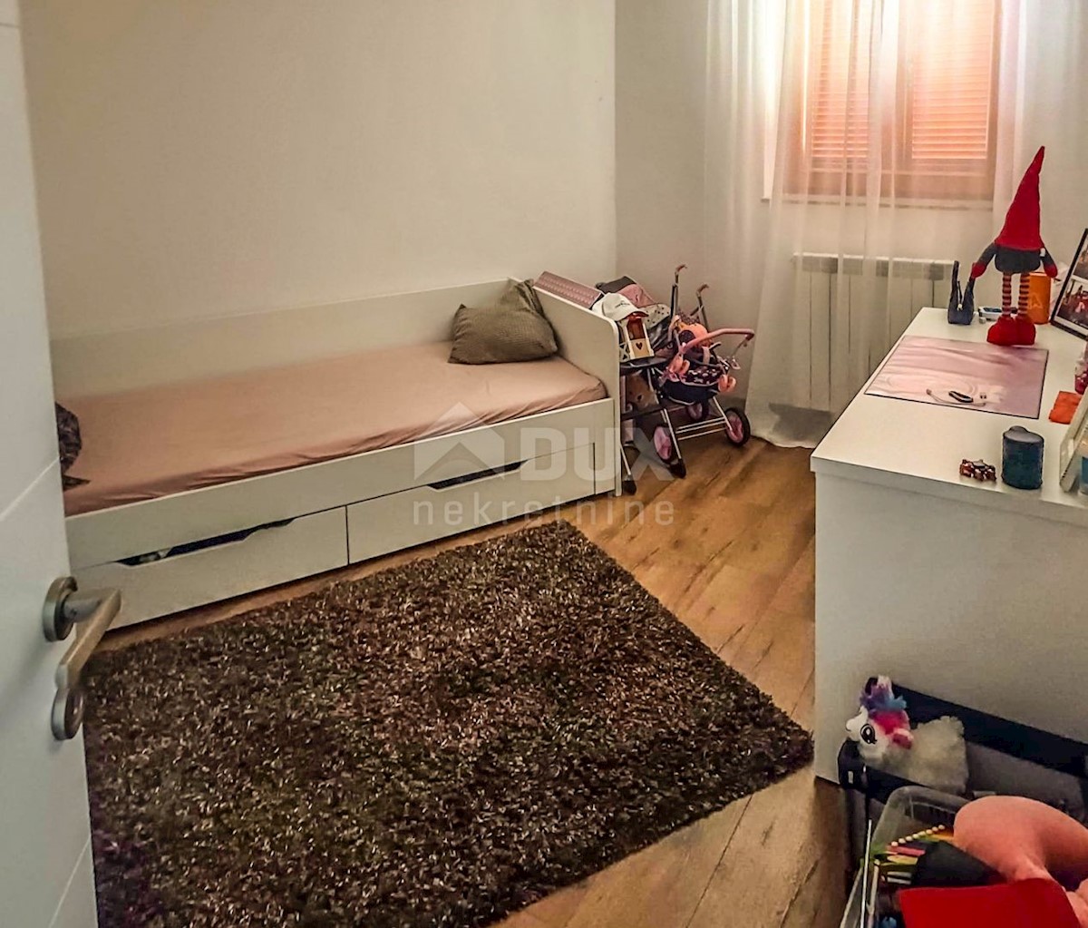 KRK, NJIVICE - Appartamento al piano terra di una casa familiare con giardino