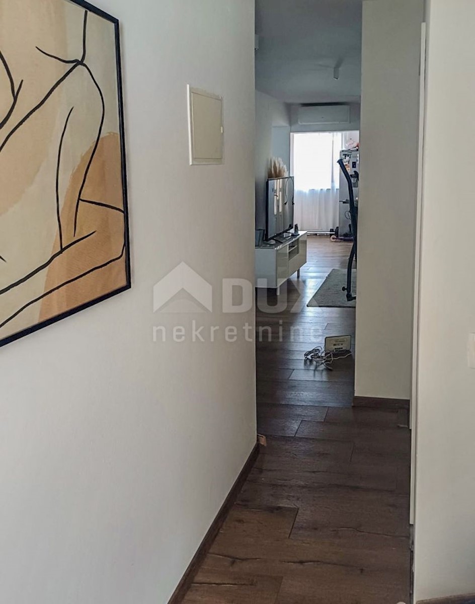 KRK, NJIVICE - Appartamento al piano terra di una casa familiare con giardino